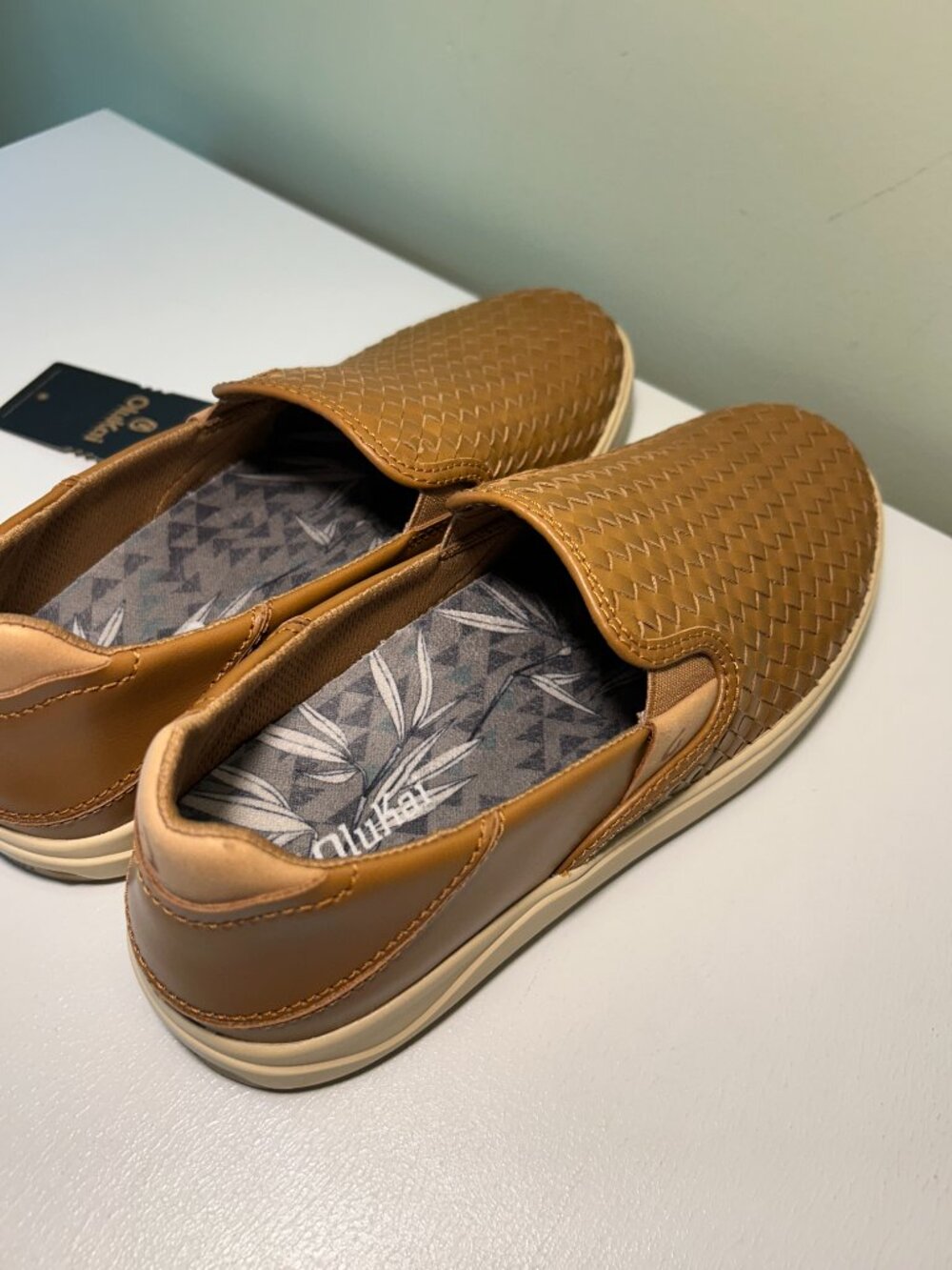 Olukai Men's Lae‘ahi Lauhala Woven Leather Shoes - Picture 6 of 15